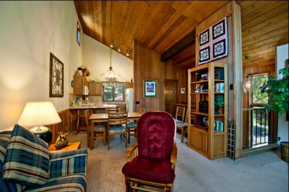Meadow Ridge Condos By Mammoth Slopes Lodging Мамът Лейкс Стая снимка